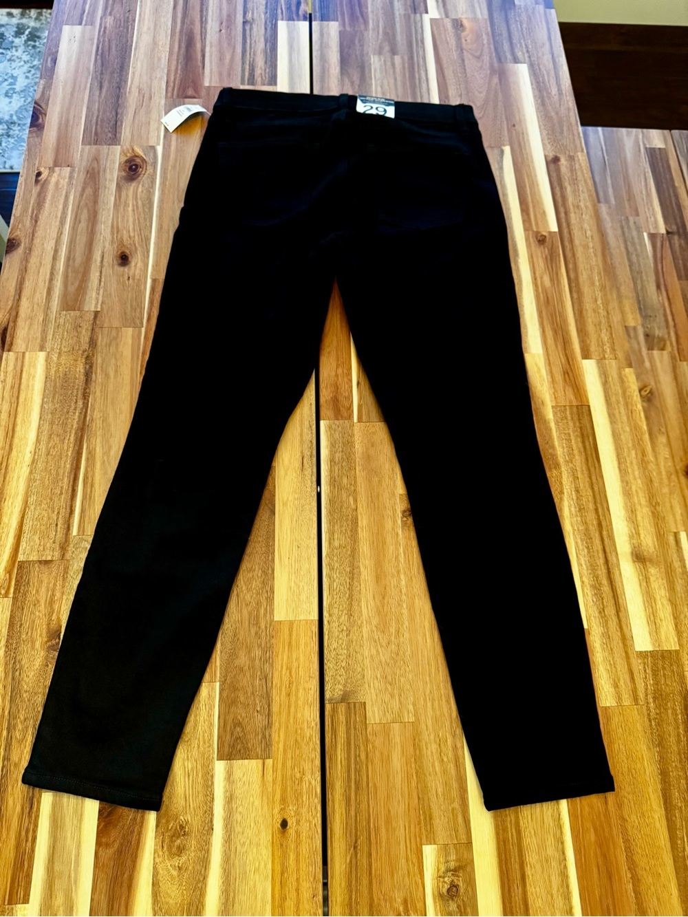 NWT GAP Black True Skinny Mid-Rise Jeans | Size 29 / 8 Regular